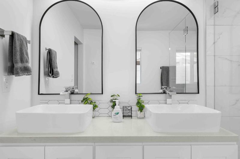 Serene Oasis Escape w/Pool+Spa Heart of Scottsdale - image 43
