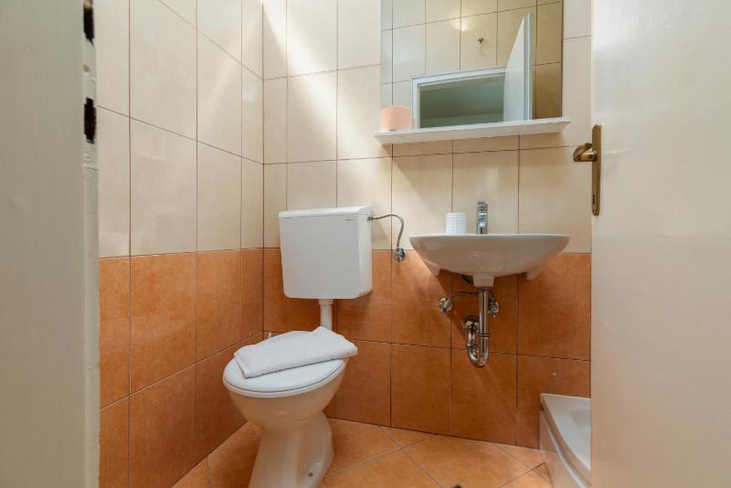 Apartments with parking space Makarska - 24562 - image 22
