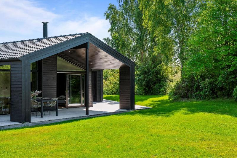 Newly Buily Holiday Home In Handrup With Stunning Views Of The Rolling Landscape - image 26