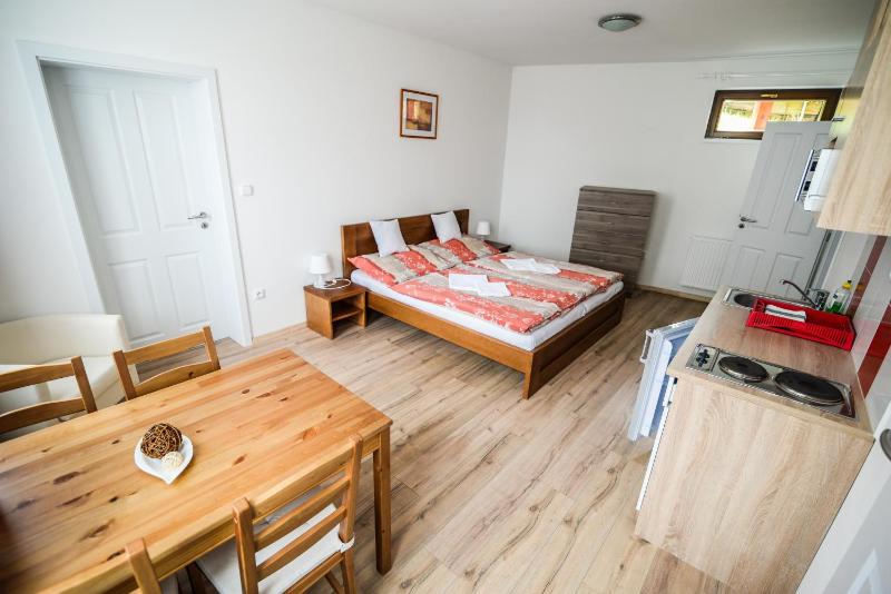 Dueta Apartment - image 5