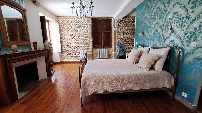 Deluxe Double Room with Shower image 1