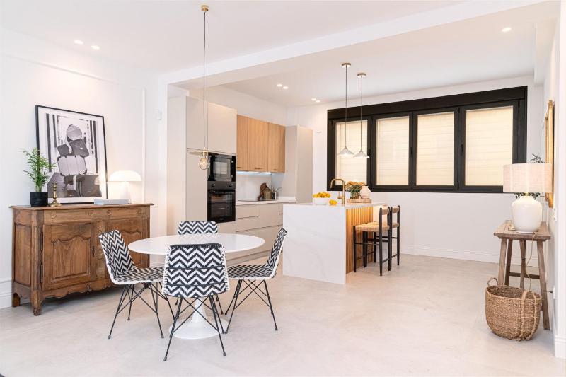 AJR Suite Loft in Malaga by Solaga Holiday Homes - image 15