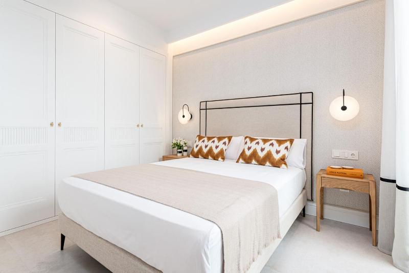 AJR Suite Loft in Malaga by Solaga Holiday Homes - image 7