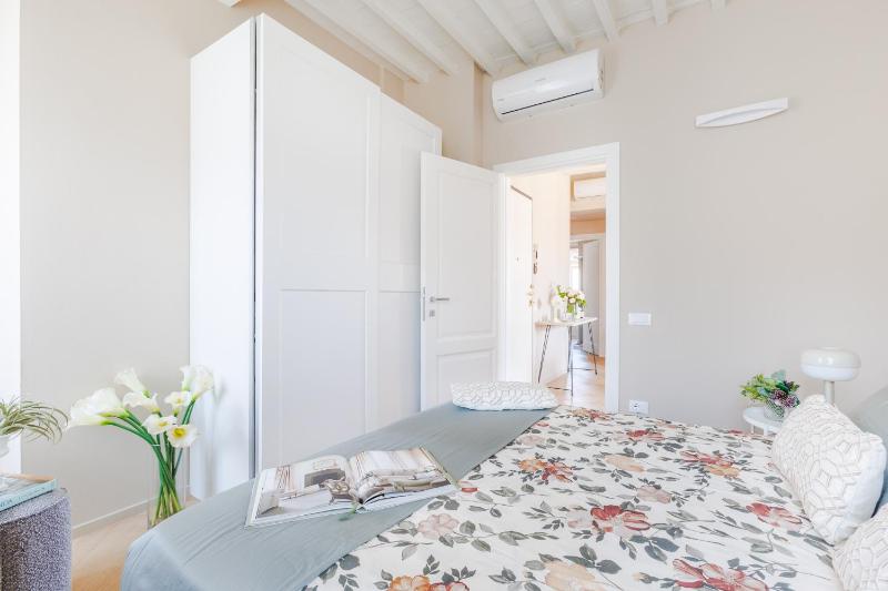 The White Penthouse - image 42