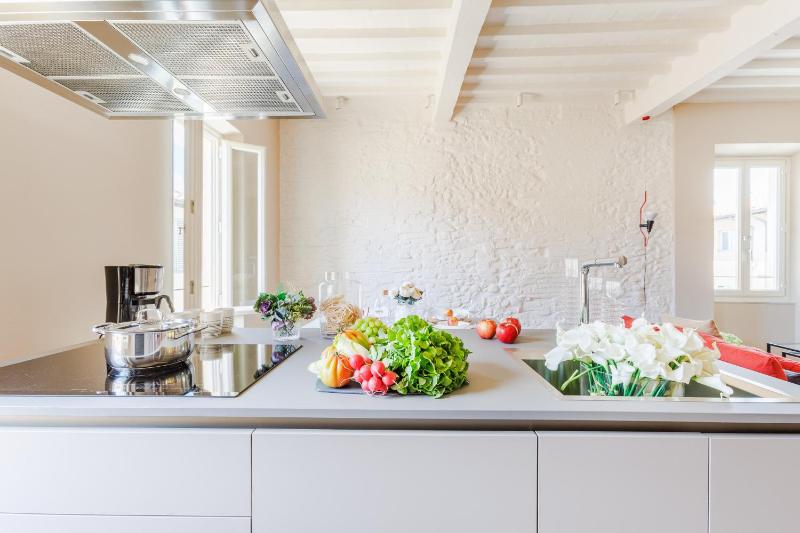 The White Penthouse - image 44