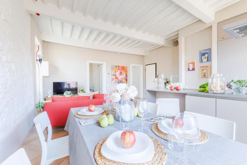 The White Penthouse - image 13