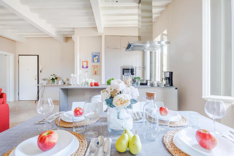 The White Penthouse - image 7
