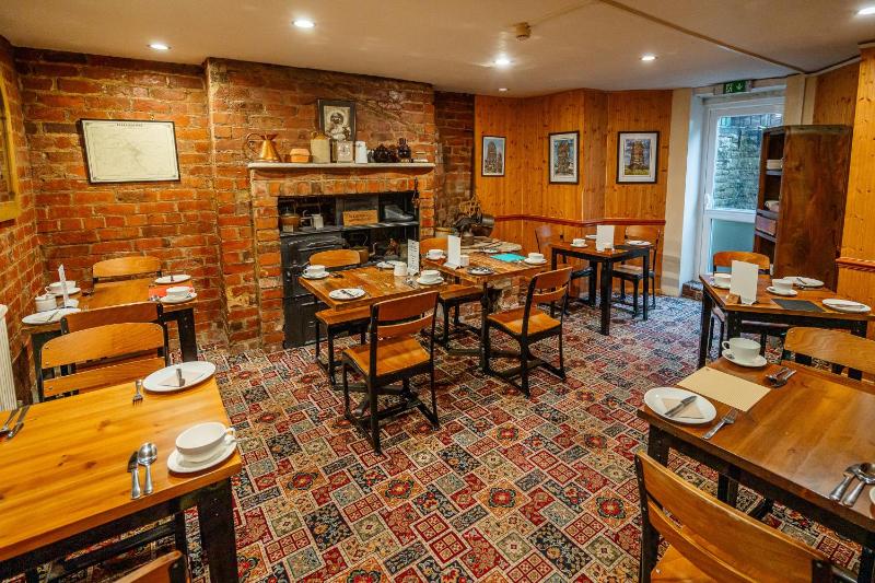 The Camberley - image 32