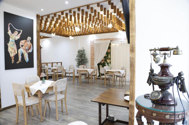 Oborri Shkodran Boutique Hotel - image 6