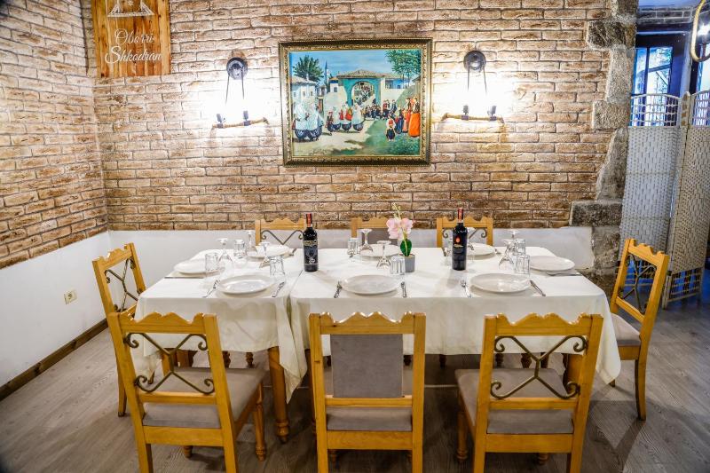 Oborri Shkodran Boutique Hotel - image 9