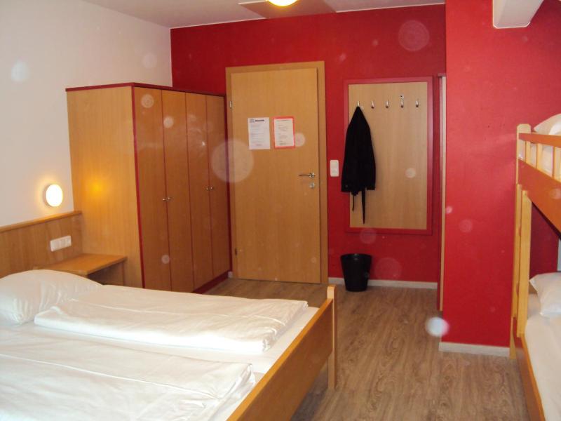 Quadruple Room image 3