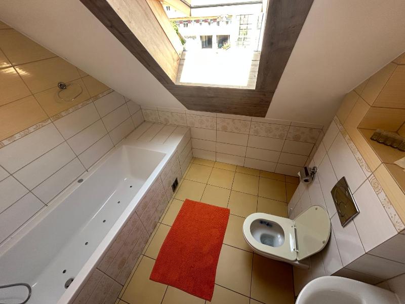 Quintuple Room image 4