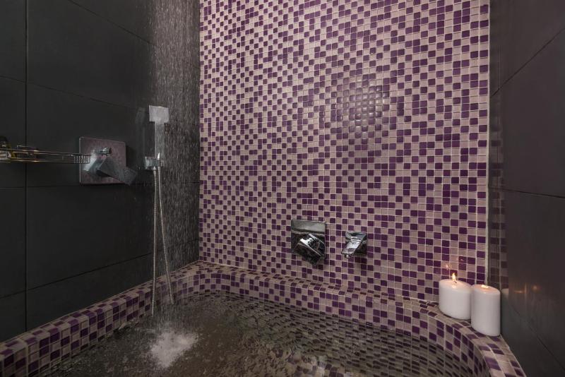 Suite image 2