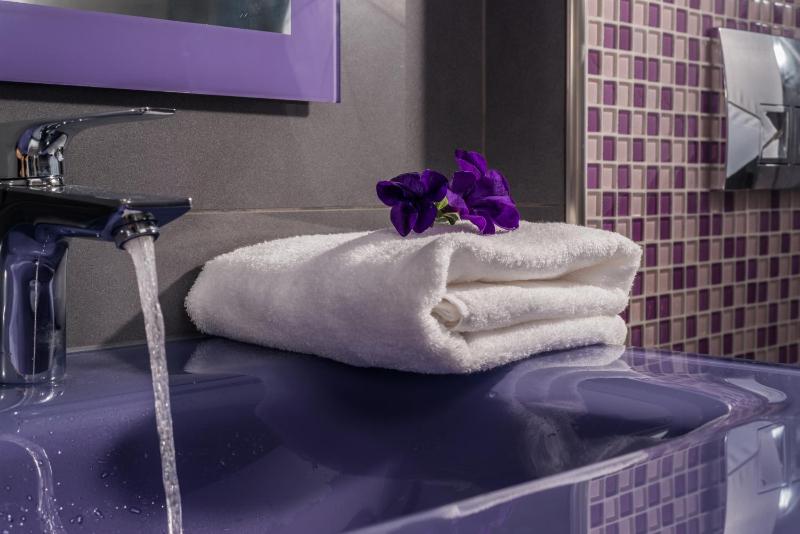 Suite image 3