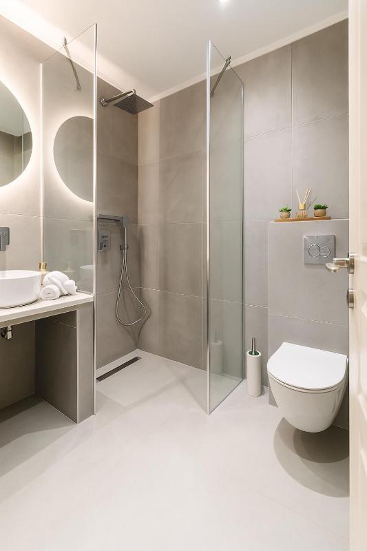Triple Room with Sea View image 2