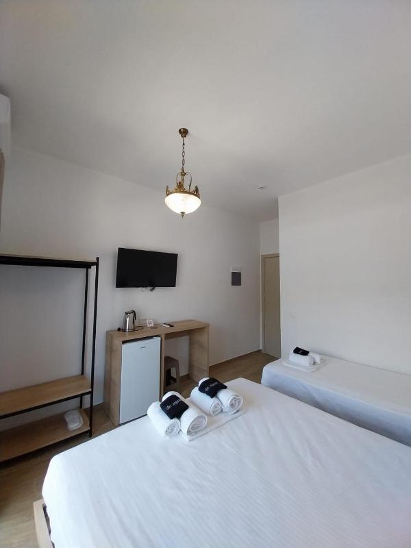 Athena's & Kosta's Rooms Himara - image 11