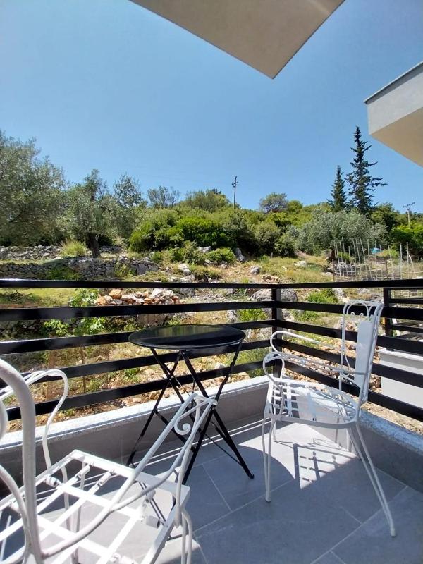 Athena's & Kosta's Rooms Himara - image 13