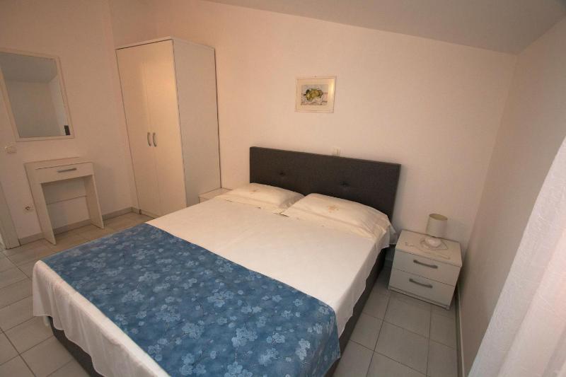 Two-Bedroom Apartment with Balcony and Sea View image 2