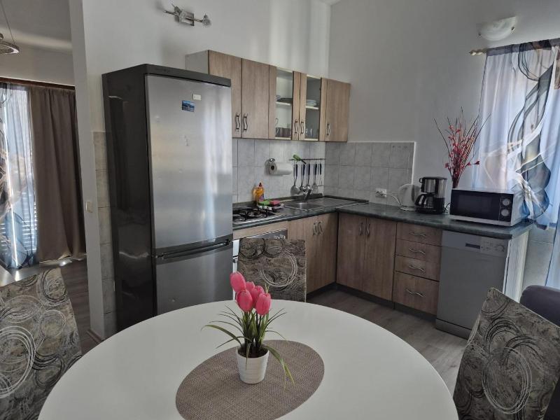 Apartmani ZuzanaBaška Voda - image 10