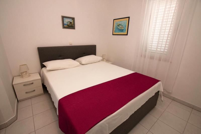 Apartment with Terrace image 4