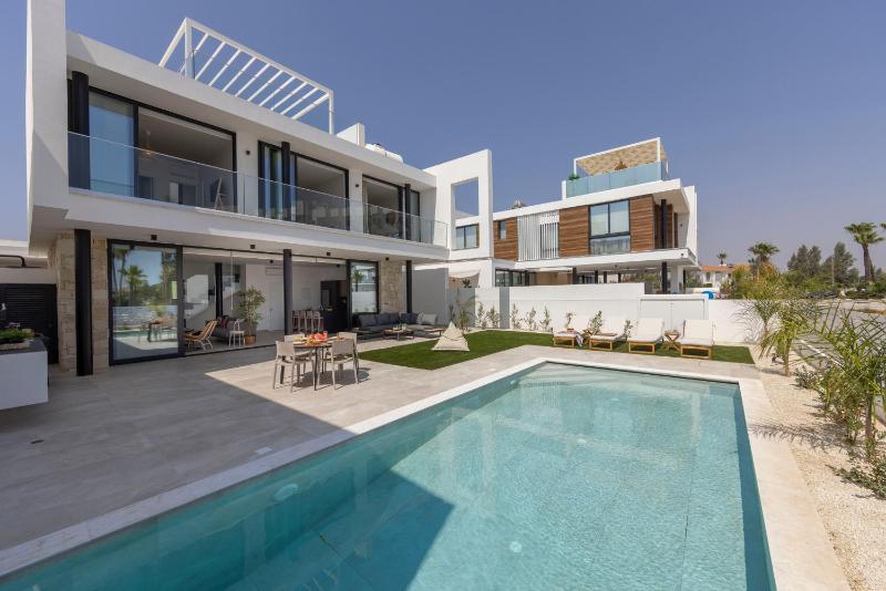 Protaras Aqua Pearl Villa 3 - image 9