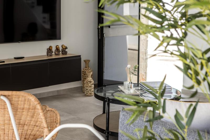 Protaras Aqua Pearl Villa 3 - image 12