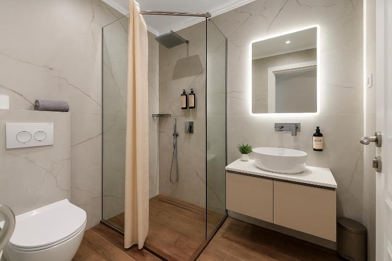 Triple Room image 4