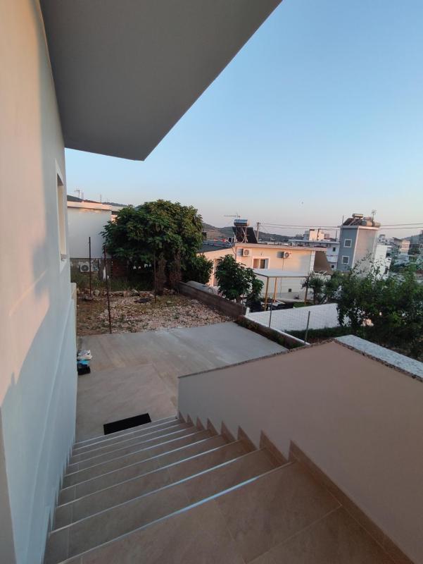Nori Sela home - image 7