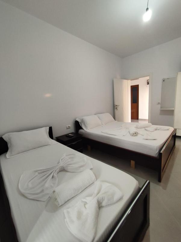 Nori Sela home - image 13