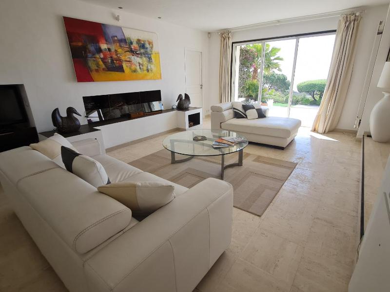 Villa 5 pièces avec piscine et vue mer à Grimaud - FR-1-780-79 - image 35