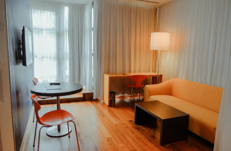 Suite image 1