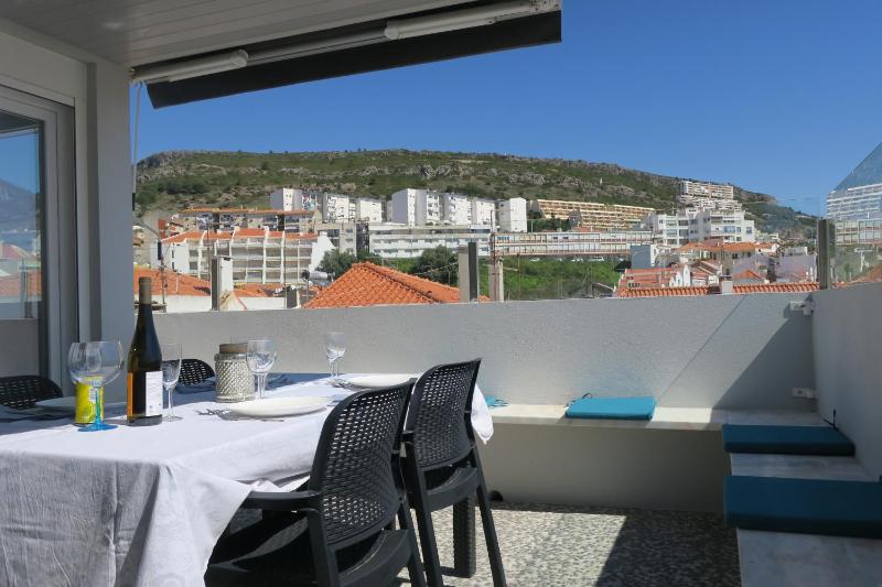 Blue Bay Beach Apartment - image 9