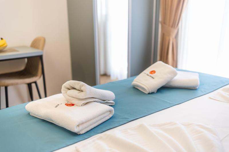 Queen Suite image 1