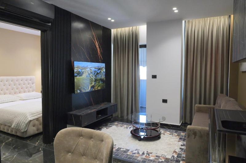 Prestige Apartments - image 7