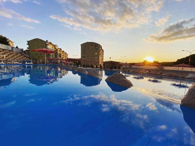 Hotel Fortuna - image 15