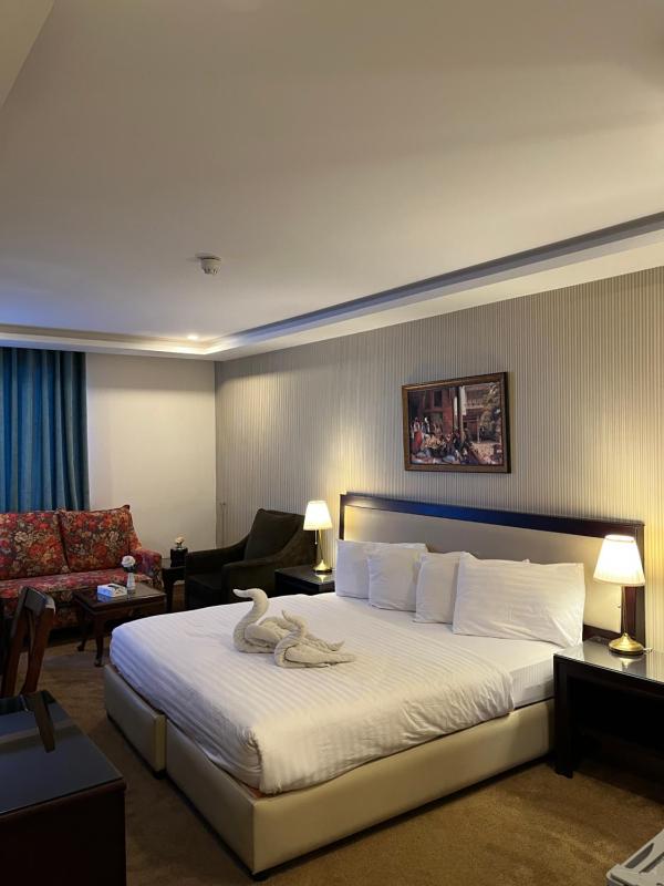 Strand Hotel Jordan - image 9