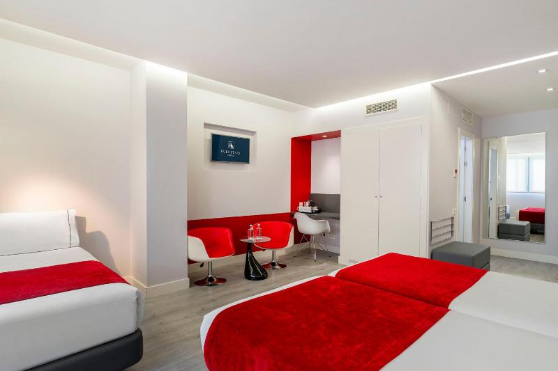 Double or Twin Room with Extra Bed (3 Adults) image 3