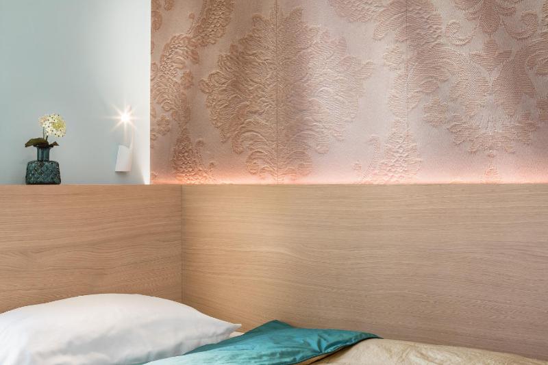 Superior Single Room image 4