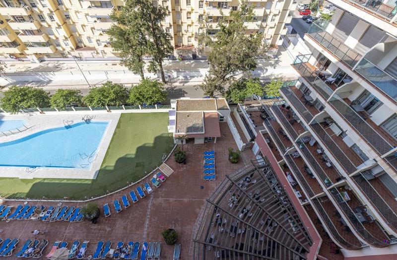 004 Sea Views 1 Bed 250m to Benalmadena Beach - image 14