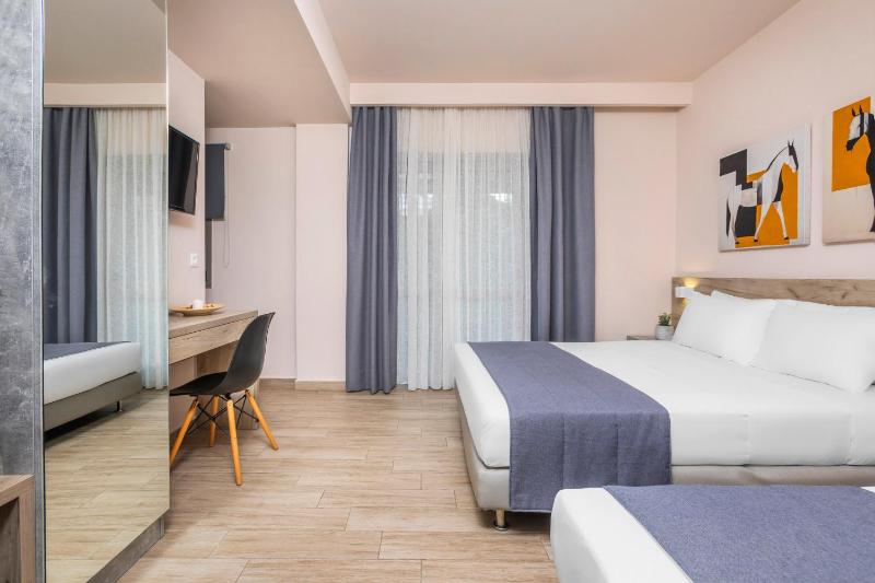 Comfort Triple Room image 1