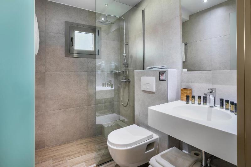 Junior Suite image 2