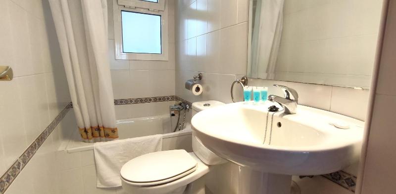Apartamento Cabo Noval - image 17