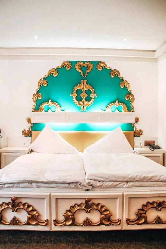 Standard Double Room image 1