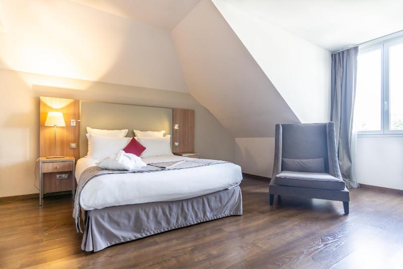 Executive Suite image 1