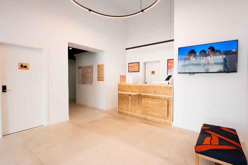 EasyHotel Madrid Alcala - image 3