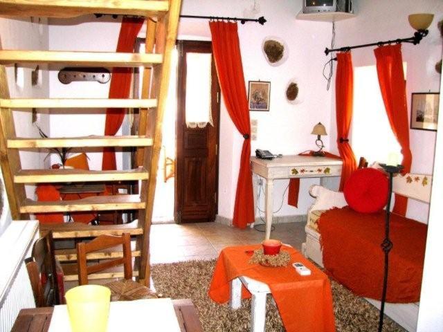 Apartment - Split Level image 4