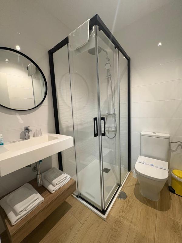 Double Room - Interior Facing image 3
