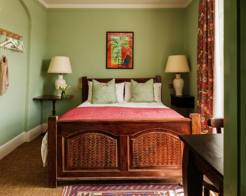 Double Room with Private Bathroom image 4