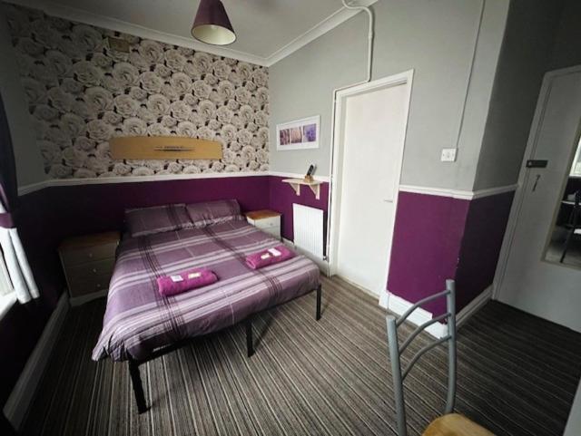 Double Room with Private Bathroom image 4