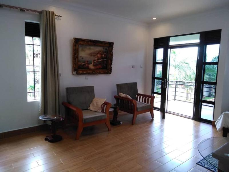 Nana's place - image 6